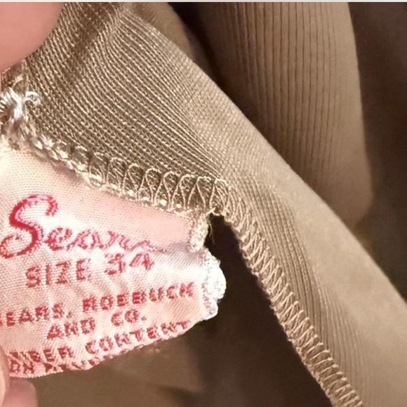 Vintage V-Neck Babydoll Tank Top Blouse with tie waist - Picture 5 of 8